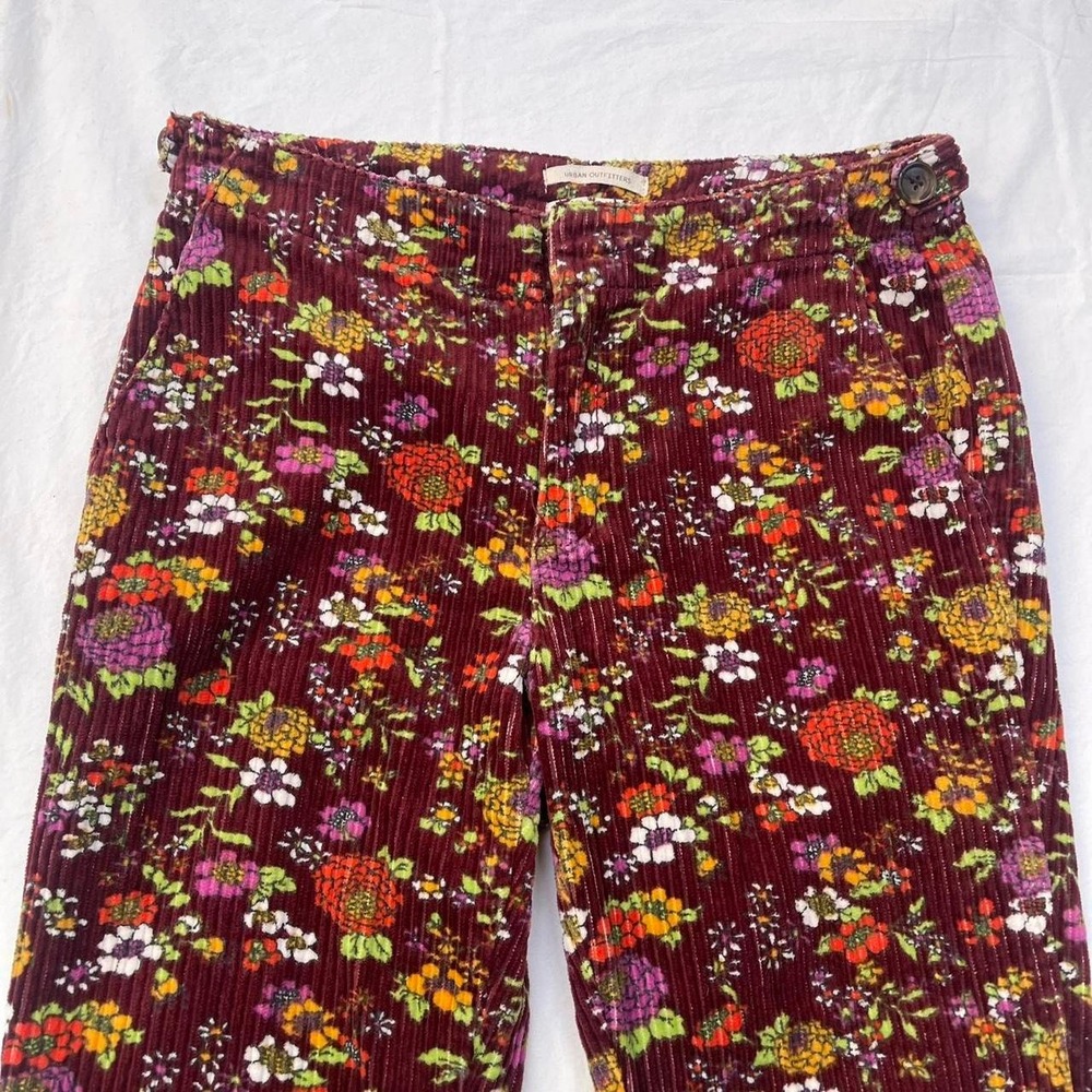 Urban Outfitters Floral Corduroy Pants Burgundy Straight Leg Raw Hem Size 4 - Picture 2 of 8